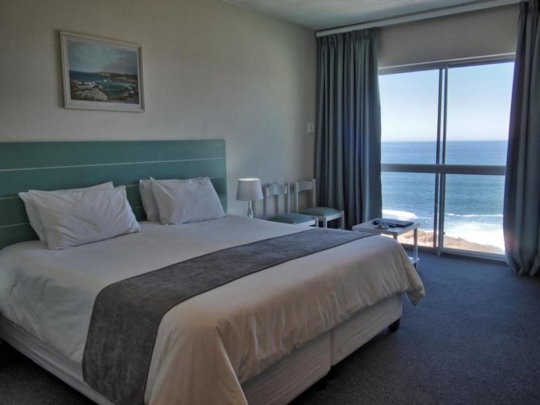 Windsor Hotel Sea View Room